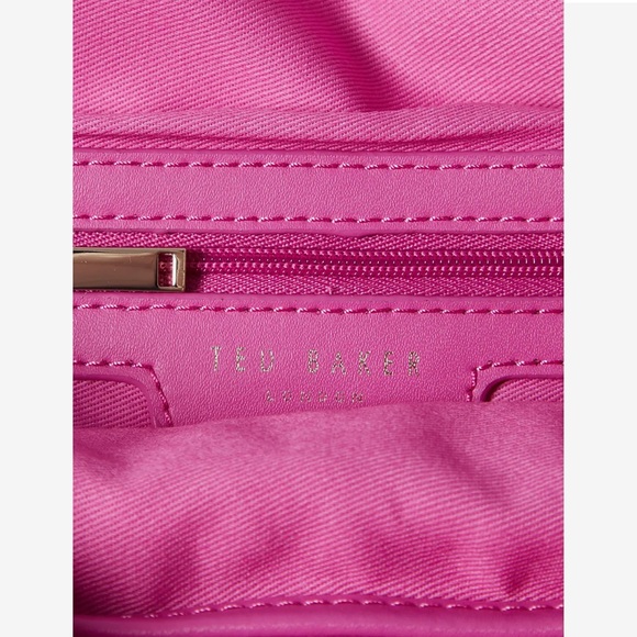 Ted Baker Maglila Knitted Crochet CrossBody Bag. - Picture 6 of 16